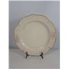 Image 4 : Set of Embossed Cream Ceramic Dinner Plates
