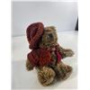 Image 4 : Trio of Collectible Teddy Bears