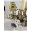 Image 5 : Mixed Home Décor and Candle Assortment