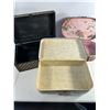 Image 4 : Set of Three Decorative Storage Trunks