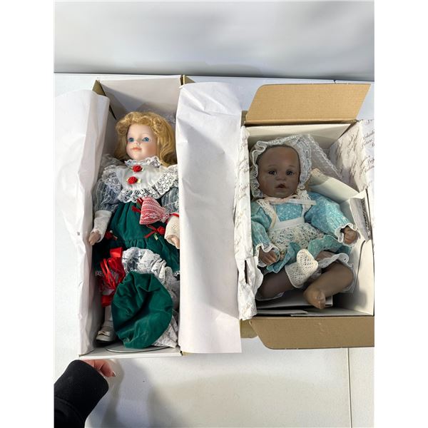 Ashton-Drake Dolls  Green Velvet and Baby Blue Outfits