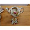 Image 5 : Qty 4 Royal Albert Old Country Roses Bone China Tea Cups w/ Saucers & Tea Pot, Misc Sizes