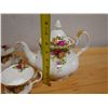Image 12 : Qty 2 Royal Albert Old Country Roses Fine China Tea Cups w/ 1 Saucer, Creamer, Sugar Bowl & Tea Pots