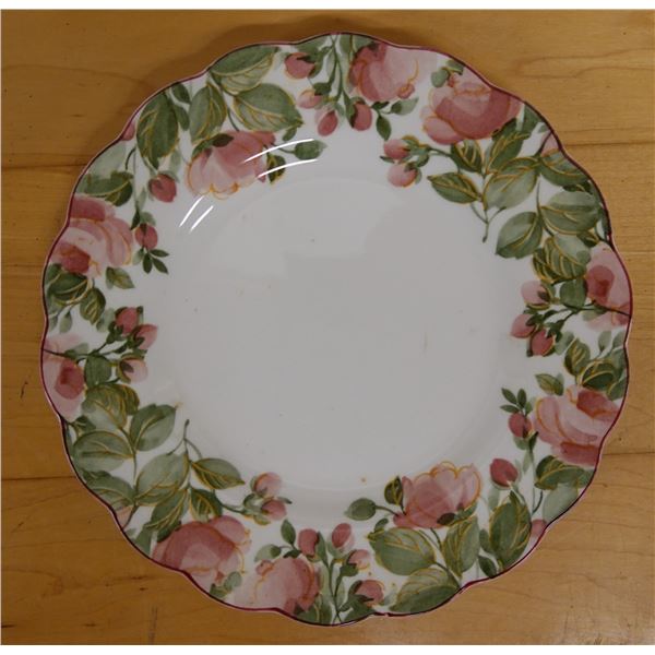 Qty 2 Nikko Tableware Japan Floral Plates 8" Dia