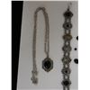 Image 5 : Multiple Fashion Jewelry Pieces: 3 Pair Earrings, Chain Necklace w/ Pendant & Bracelet, Misc Sizes