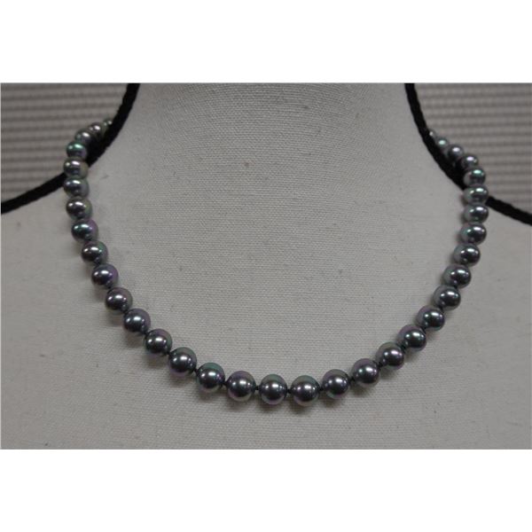 Black Pearl Bead Single Strand Necklace 19" L