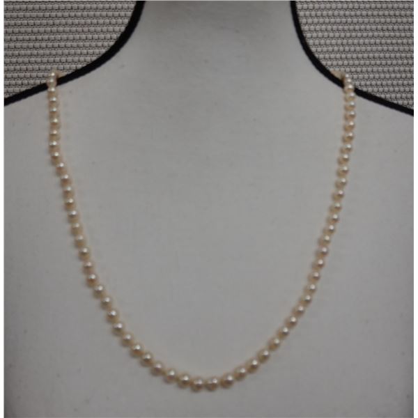 White Pearl Bead Single Strand Necklace 32" L