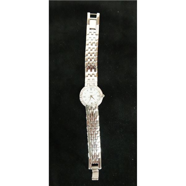 DMQ Watch w/ Stainless Steel Band 7.5" L