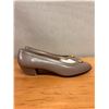 Image 2 : NEW Ferragamo Leather Pump Sz 10B (heel needs repair, mild spots on insole from storage)
