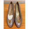 Image 7 : NEW Ferragamo Leather Pump Sz 10B (heel needs repair, mild spots on insole from storage)