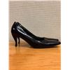 Image 2 : Used Prada Black Leather Pumps Size 37.5  (heel needs repair)
