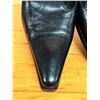 Image 12 : Used Via Spiga Black Leather Pumps Sz 6.5   (heel needs repair)