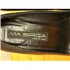 Image 14 : Used Via Spiga Black Leather Pumps Sz 6.5   (heel needs repair)
