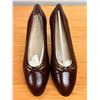 Image 6 : NEW Ferragamo Vara Leather Pump, Brown, Sz 10B (heel needs repair)
