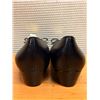 Image 3 : NEW Ferragamo Vara Bow Black Leather Pumps, Sz 10B   (heel needs repair)