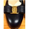Image 7 : NEW Ferragamo Vara Bow Black Leather Pumps, Sz 10B   (heel needs repair)