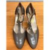 Image 7 : NEW Ferragamo Taupe Leather T-Strap Pumps, Size 10
