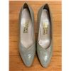 Image 7 : NEW Ferragamo Cream Leather Almond Pumps, Size 10