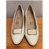 Image 1 : NEW Ferragamo White Leather Buckle Flats, Size 10
