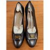 Image 7 : NEW Ferragamo Gray Leather Vara Pumps, Size 10