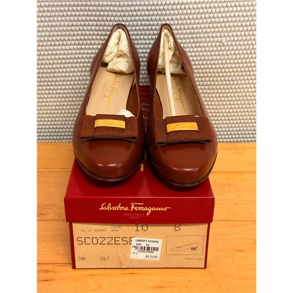 NEW Ferragamo Brown Leather Vara Pumps, Size 10, Retail $170