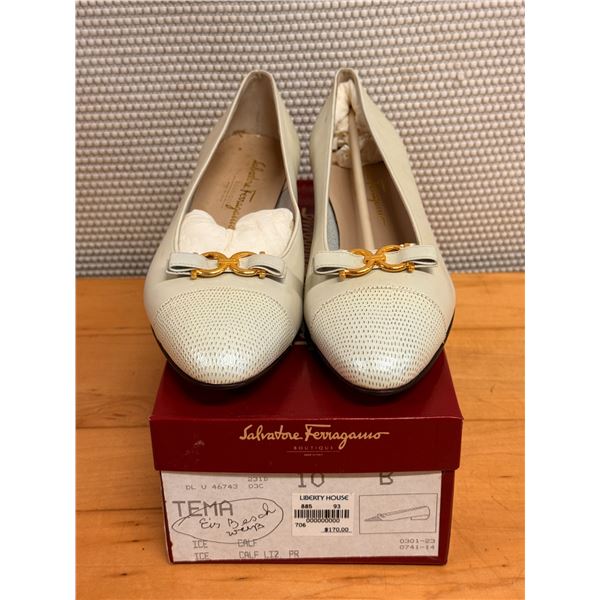 NEW Ferragamo Cream Textured Cap-Toe Flats, Size 10, Retail $170