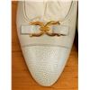 Image 8 : NEW Ferragamo Cream Textured Cap-Toe Flats, Size 10
