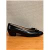 Image 2 : Used Ferragamo Black Leather Bow Pumps with Gold-Tone Hardware, Size 10