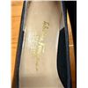 Image 9 : Used Ferragamo Black Leather Bow Pumps with Gold-Tone Hardware, Size 10