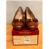 Image 9 : Used Ferragamo Brown Leather Bow Pumps with Gold-Tone Hardware, Size 10