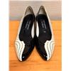 Image 1 : Used Stuart Weitzman Black & White Wingtip Flats, Size 10