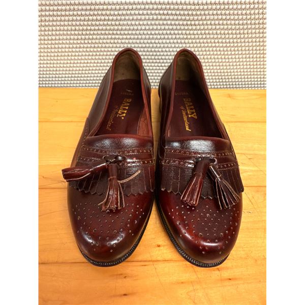 NEW Mens Bally Burgundy Leather Tassel Loafers, Size 10