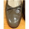 Image 6 : Used Ferragamo Taupe Leather Bow Flats, Size 10B