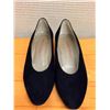 Image 1 : Used Charles Jourdan Black Suede Classic Pumps, Size 9.5