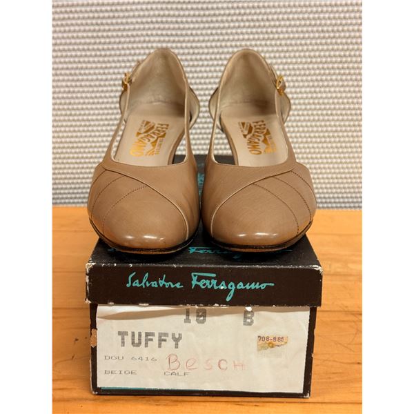 Used Ferragamo Beige Leather Slingback Shoes w/ Heels, Size 10B