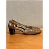 Image 2 : Used Ferragamo Beige Leather Slingback Shoes w/ Heels, Size 10B