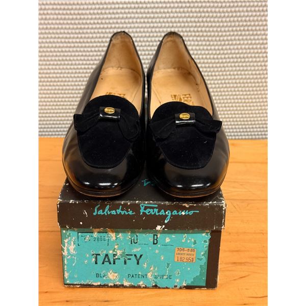 Used Ferragamo Black Patent & Suede Bow Loafers, Size 10B