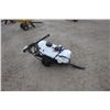 Image 2 : 15 gal trail lawn sprayer