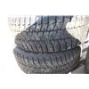 Image 5 : 4 Blizzak 215/55R17 -17" 5 bolt rims with winter tires