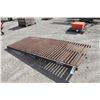 Image 2 : rolling rack, 4'x10'