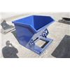 Image 2 : 1 cu yard self dumping hopper