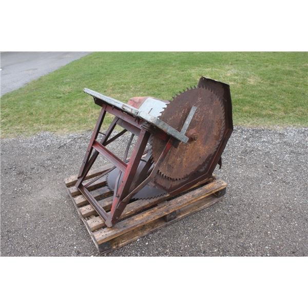 Dearborn 3pth belt drive buzz saw