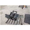 Image 2 : AMI 24" tooth bucket, made in Canada