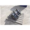 Image 3 : AMI 24" tooth bucket, made in Canada