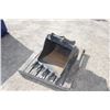 Image 4 : AMI 24" tooth bucket, made in Canada