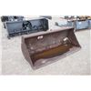 Image 1 : JD 6' material bucket, 640 coupler