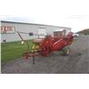 Image 2 : New Holland 273 small square baler, made in the USA