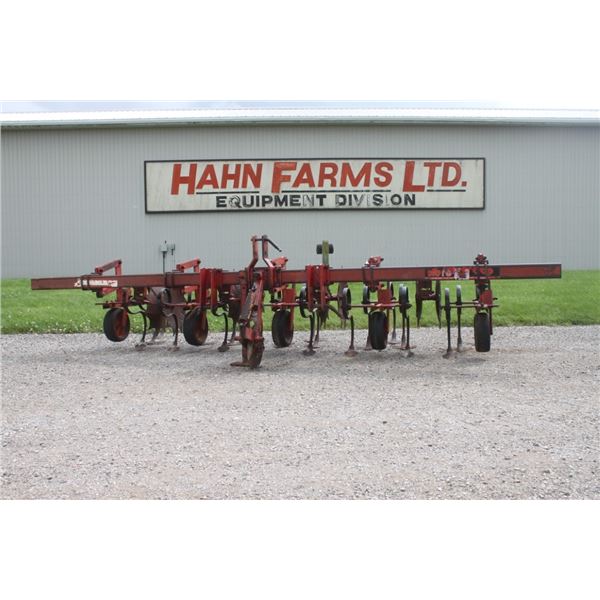 Kongskilde 4 row, row crop 3pth cultivator