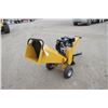 Image 3 : trailer mounted wood chipper, gas engine