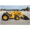 Image 4 : MF 20C 2wd industrial tractor, loader, 6' bucket
